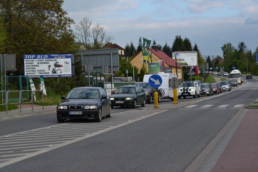 BESKIDY: Powroty z majówki. Uwaga, tworzą się korki! [ZDJĘCIA]