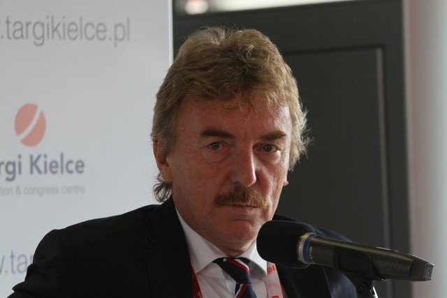 Zbigniew Boniek weźmie udział w konferencji "Bezpieczny stadion" w Targach Kielce.