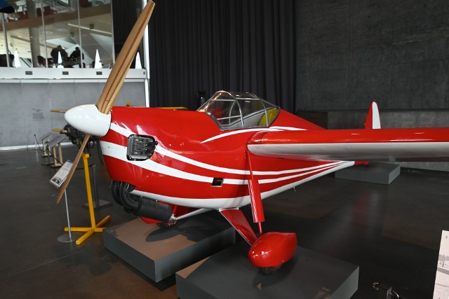 Dzięki Fundacji Zabytki Polskiego Nieba replika motoszybowca Bąk II pozostanie na ekspozycji Muzeum Lotnictwa Polskiego w Krakowie do 14 kwietnia