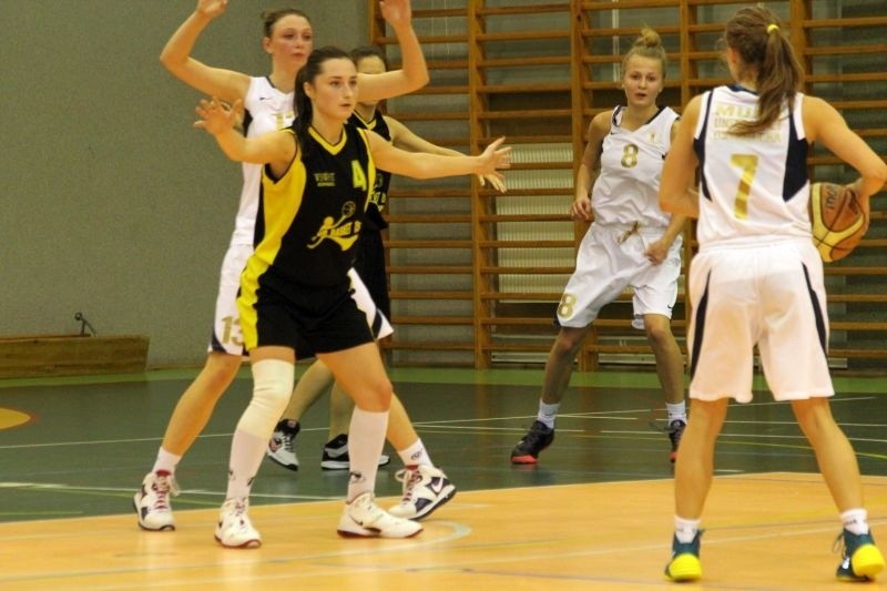 Unia Basket Ostrołęka - Gimbasket 15 Białystok