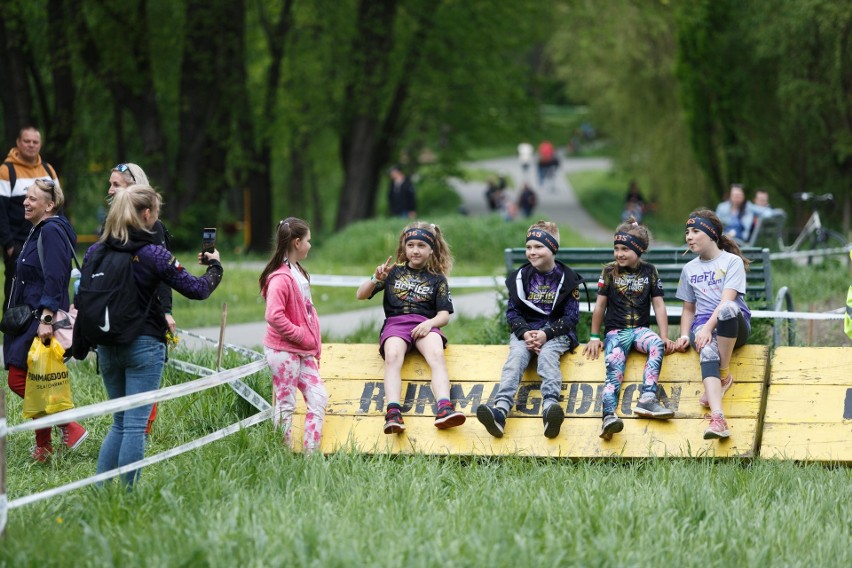 Runmageddon Kraków 2023 w kategoriach Kids i Family by Flis