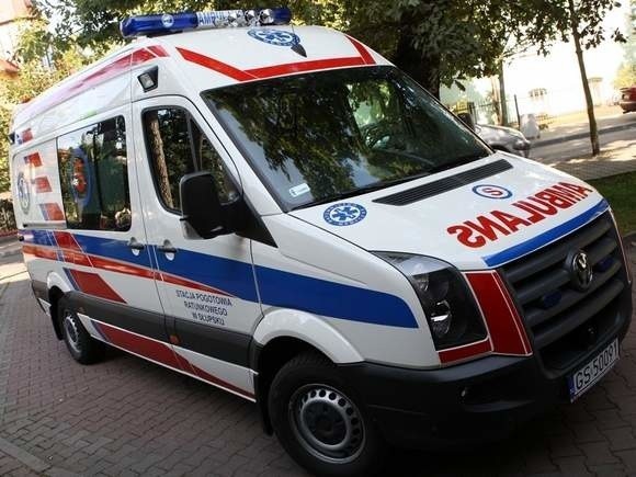 Po wypadku trasie Kościerzyna-Bytów dwie osoby ranne. (zdjęcie poglądowe)