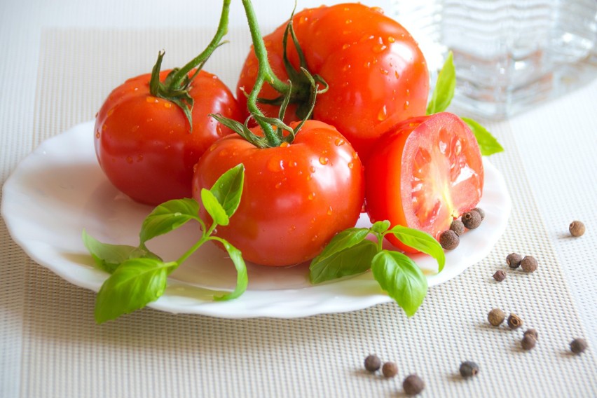 Pomidory to bez wątpienia jedne z najpopularniejszych warzyw...