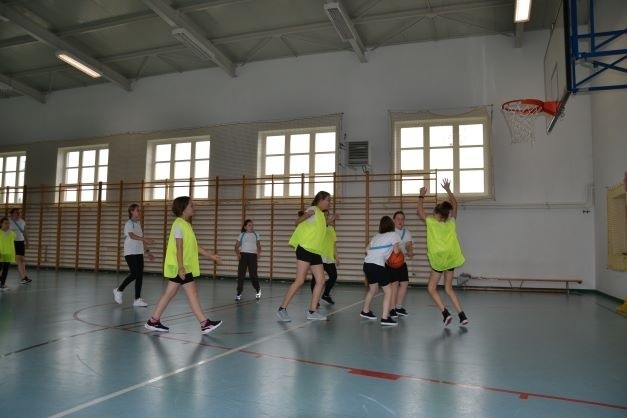 Europejski Tydzień Sportu w Szkole Podstawowej w Bebelnie w gminie Włoszczowa. Zobaczcie zdjęcia