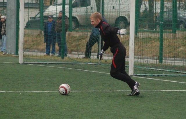Jakub Studziński, nowy bramkarz Radomiaka, zagra dziś przeciwko Juvencie Starachowice.