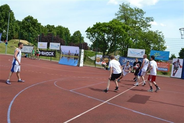 30 drużyn z całego kraju rywalizowało w turnieju Częstochowa StreetBall Cup.