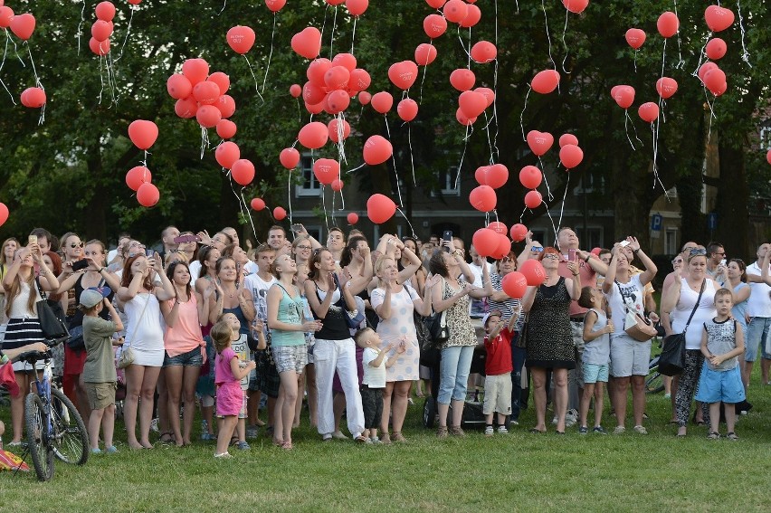 Pożegnali Olę tysiącem balonów na Jasnych Błoniach [zdjęcia]