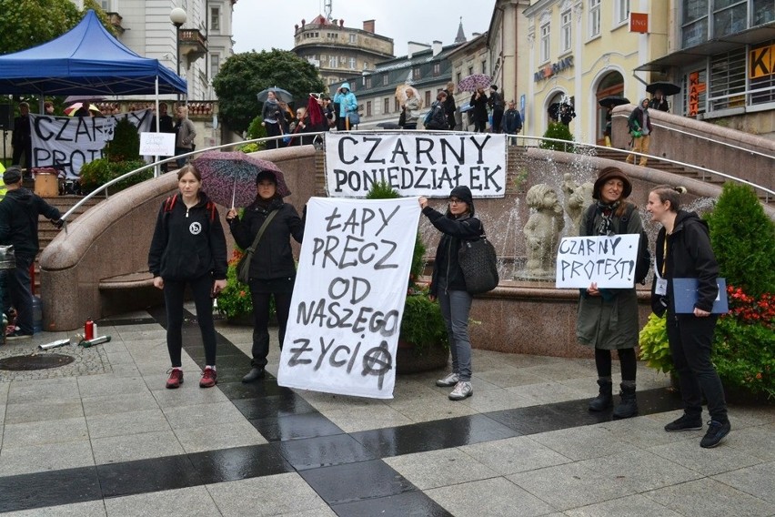 Czarny protest  w Bielsku-Białej