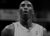 Kobe Bryant nie żyje. Koszykarz zginął w katastrofie śmigłowca wraz z 13-letnią córką. Helikopter rozbił się o zbocze góry w Kalifornii