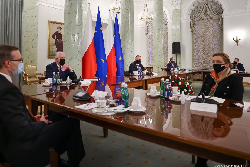Prezydent Andrzej Duda na początku spotkania ocenił, że "od...