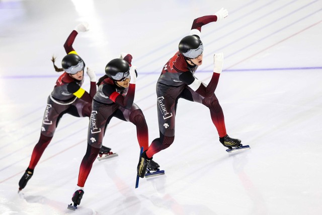 W sprincie drużynowym kobiet i mężczyzn triumfowały zespoły z Kanady.
