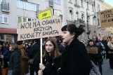 Ratujmy Kobiety! Protesty przed siedzibami PiS w związku z próbami zaostrzenia prawa aborcyjnego