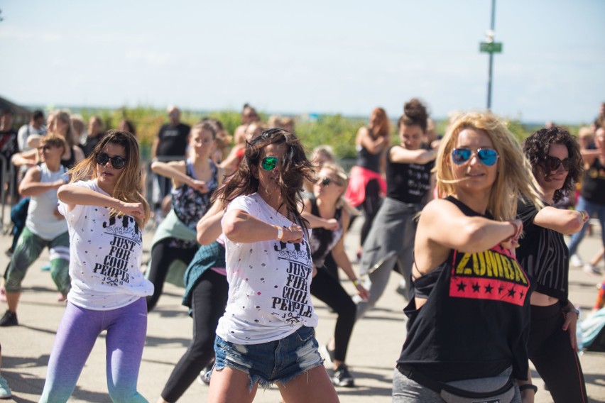 Charytatywny Maraton Zumba Muszkieterów Szpiku w Ustce 