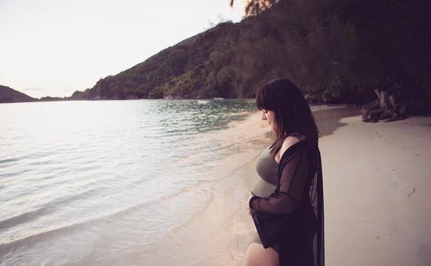 Ewa Farna jest w zaawansowanej ciąży, zaprezentowała zdjęcie...
