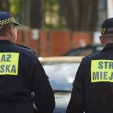 W Jastrzębiu Zdroju straż miejska złapała złodziei, którzy okradli sklep