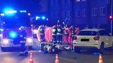 Wypadek na Niemodlińskiej w Opolu. Zderzenie motocykla i dwóch samochodów. Motocyklista w szpitalu, nie żyje pasażerka