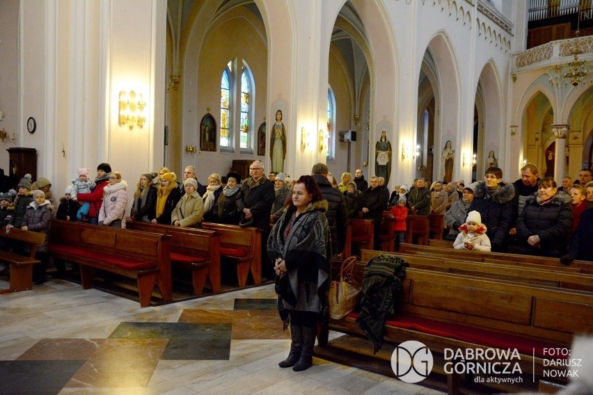 I Strzemieszycki Jarmark Bożonarodzeniowy. Na stoiskach...