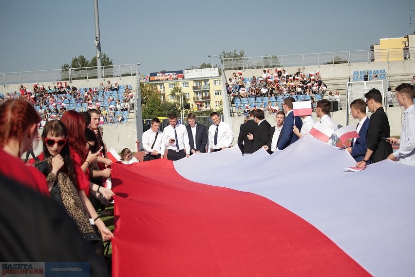 Na stadionie OSiR we Włocławku bito w środę patriotyczny...