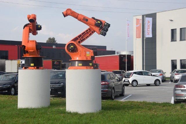 Centrum szkoleniowo-kompetencyjne KUKA w Tychach.Zobacz kolejne zdjęcia. Przesuwaj zdjęcia w prawo - naciśnij strzałkę lub przycisk NASTĘPNE