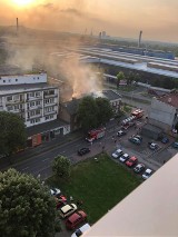 Pożar i wybuch butli z gazem w Dąbrowie Górniczej. Trzy osoby poszkodowane trafiły do szpitala