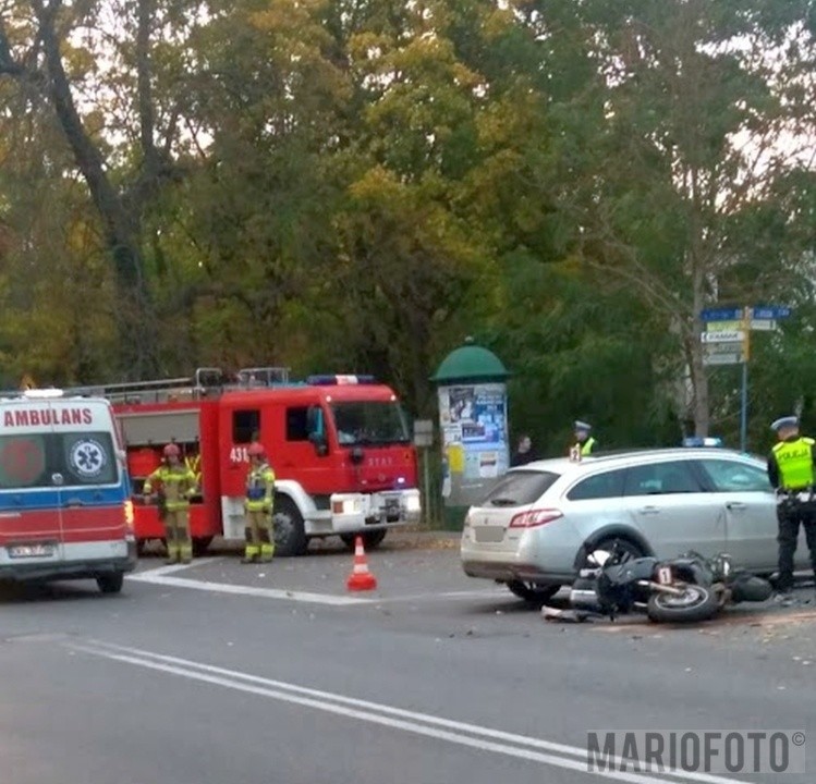 Wypadek w Kluczborku. Zderzenie motocykla z samochodem
