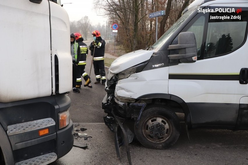 Tir staranował ciężarówkę w Jastrzębiu-Zdroju...