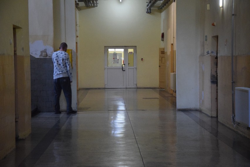 Widzenia w zakładach karnych wstrzymane! Więzienie w Sieradzu bez widzeń z osadzonymi