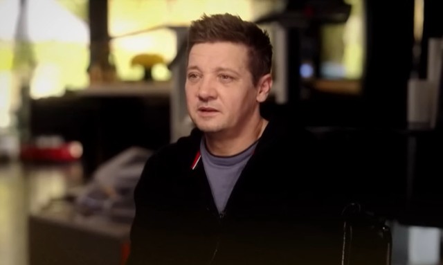 Jeremy Renner dochodzi do siebie po niebezpiecznym wypadku. Przyznał jednak, że zrobiłby to samo raz jeszcze.