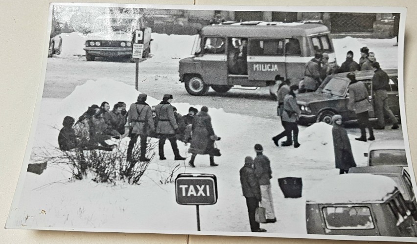 "Nyska", "suka" lub "ZOMOsuka" widoczna na fotografii nie...