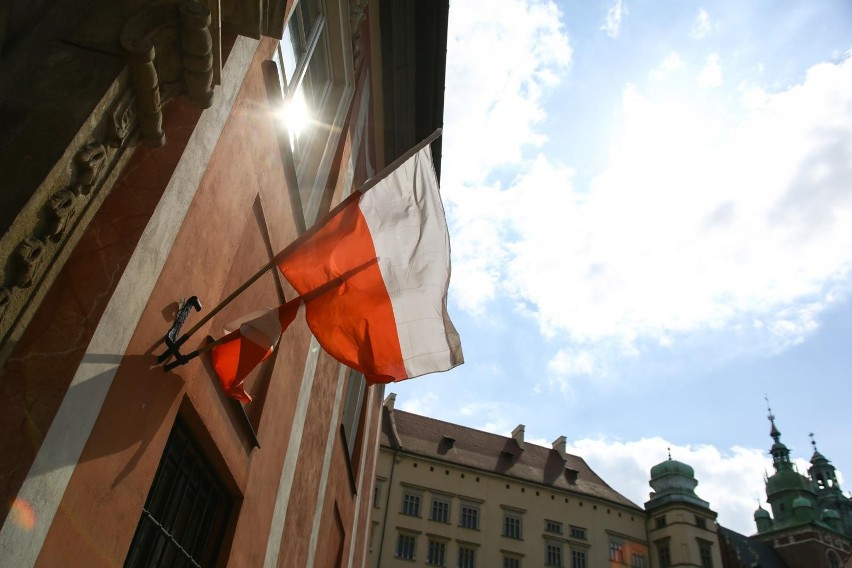 Kraków. 19 października, a Kraków w narodowych barwach. Co to za święto?