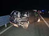 Śmiertelny wypadek na autostradzie A4. Samochód uderzył w barierki 
