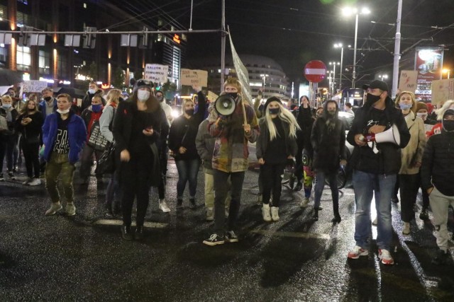 Prokuratura Krajowa wydała oświadczenie ws. protestów: Organizatorzy stwarzają bezpośrednie zagrożenie dla zdrowia i życia