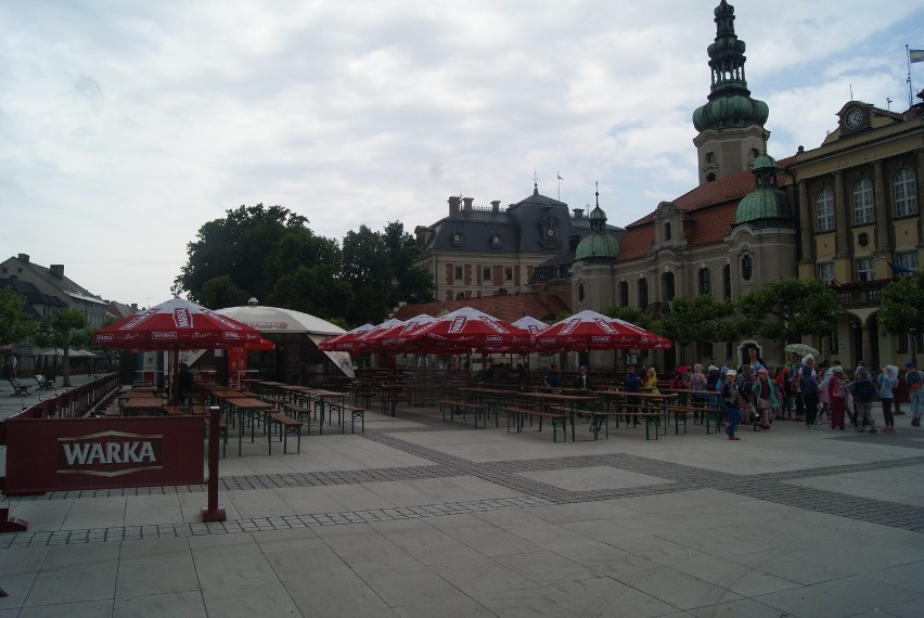 Euro 2016. Pszczyna: Strefa kibica na rynku już gotowa [ZDJĘCIA]