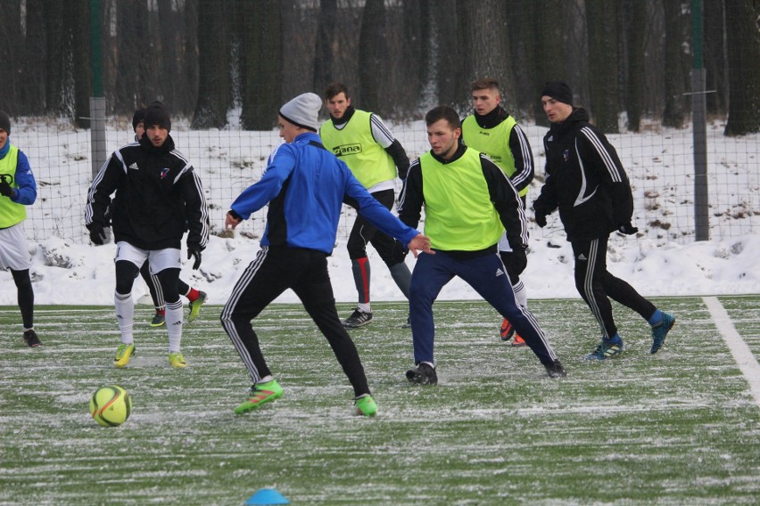 (ZDJĘCIA, WIDEO) Widzew Łódź zdecydowanie lepszy od Broni Radom 