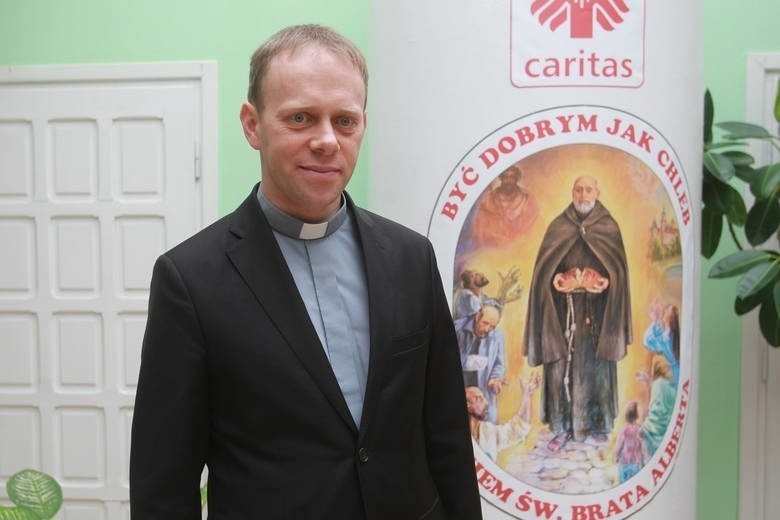 Ksiądz Piotr Potyrała, dyrektor Caritas Diecezji...