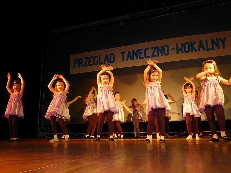 Przegląd taneczno-wokalny przedszkolaków w Mogilnie