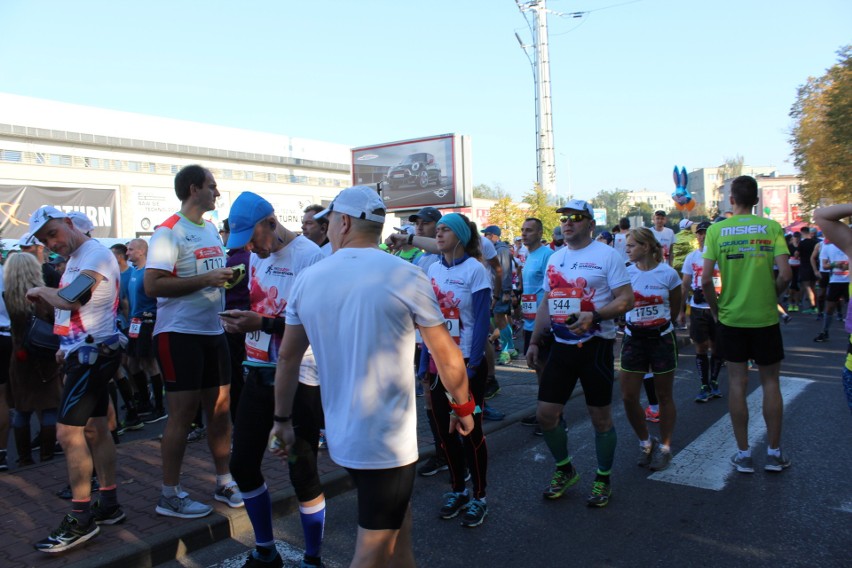 W tym roku uczestnicy PKO Silesia Maratonu pomagali chorym...