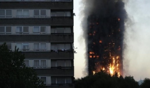Pożar wieżowca w Londynie. Są ofiary śmiertelne i wielu...