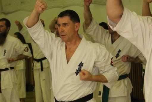 Bogusław Wypychewicz pomyślnie zdał egzamin na 2 dan. Karate kyokushin w kieleckim klubie trenuje już od ponad 30 lat.