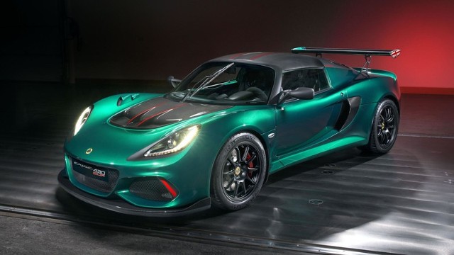 Lotus Exige 430 Cup Za napęd auta odpowiada silnik V6 o pojemności 3.5 litra z kompresorem Toyoty. Jednostka dostarcza 430 KM mocy. Fot. Lotus