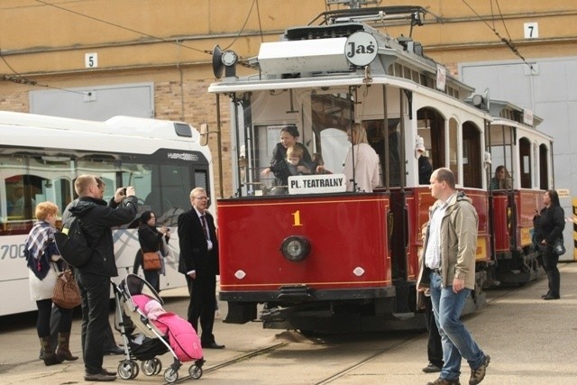 Tramwajem konnym, rowerem, łódką. Obchodziliśmy Dzień Bez Samochodu (ZDJĘCIA)