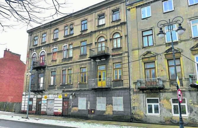 Ekspertyzy wykazały, że budynki przy ulicy Wałowej 21 , 21A...