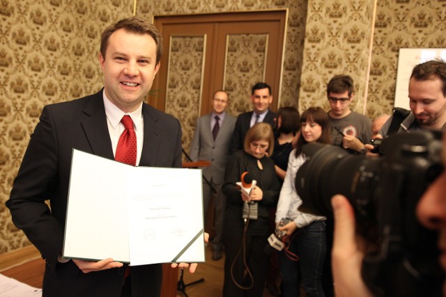 Arkadiusz Wiśniewski został zaprzysiężony na prezydenta Opola i oficjalne objął tę funkcję.