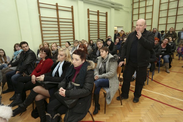 Na początku roku  wiceprezydent Krystyna Danilecka-Wojewódzka spotkała się m.in. z nauczycielami  i rodzicami  uczniów IV LO.