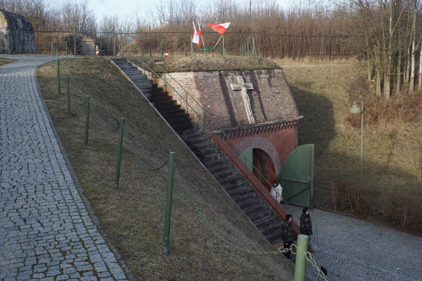 Fort VII w Poznaniu stał się miejscem pierwszego na polskich...