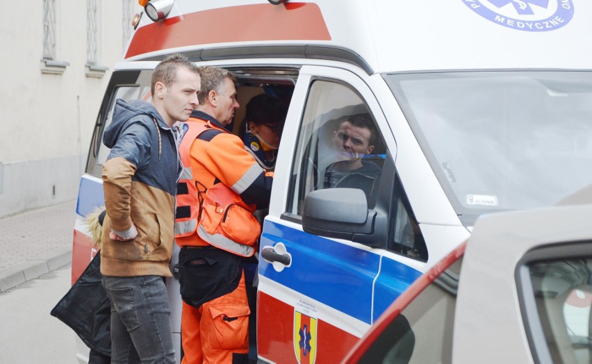 Wypadek drogowy w Łowiczu. Jedna osoba trafiła do szpitala [ZDJĘCIA]