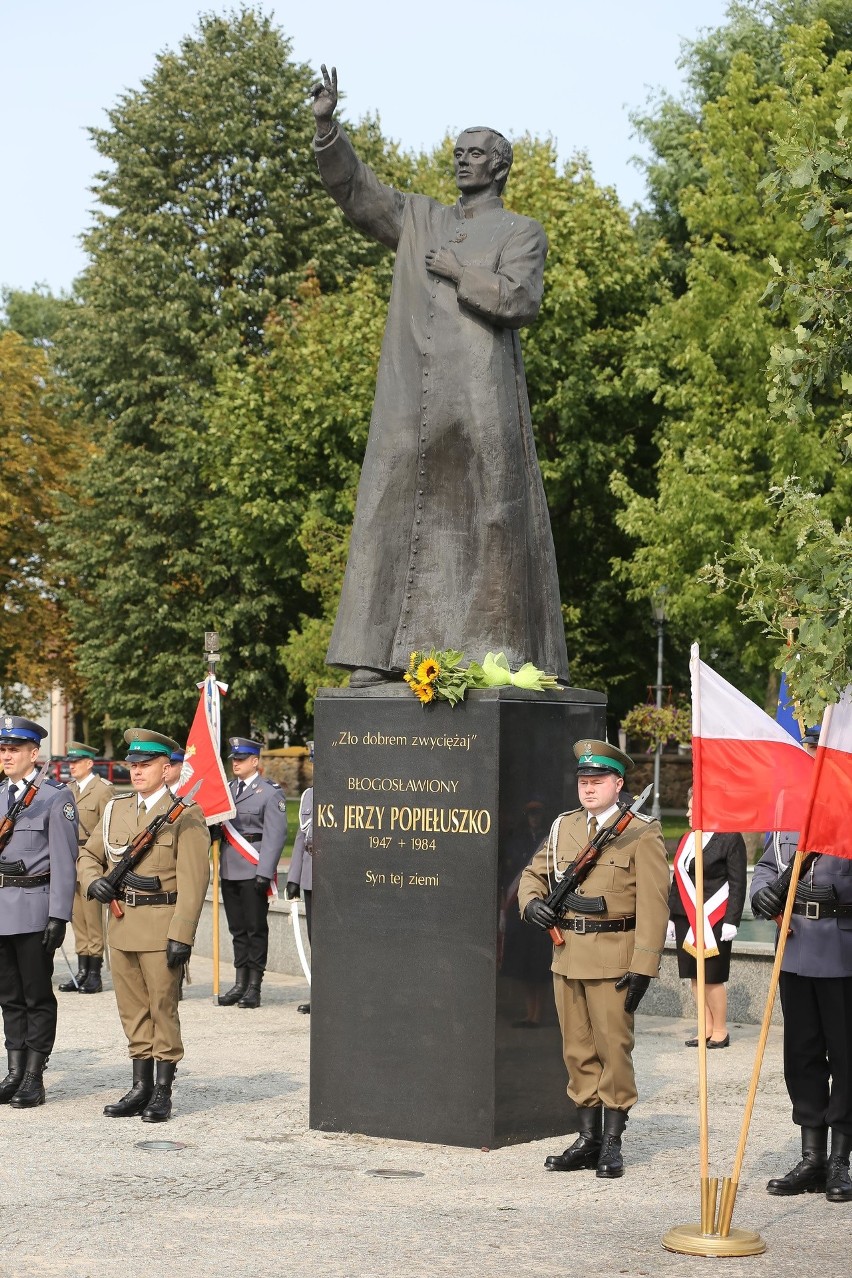 Uroczystości związane z rocznicą urodzin ks. Jerzego...