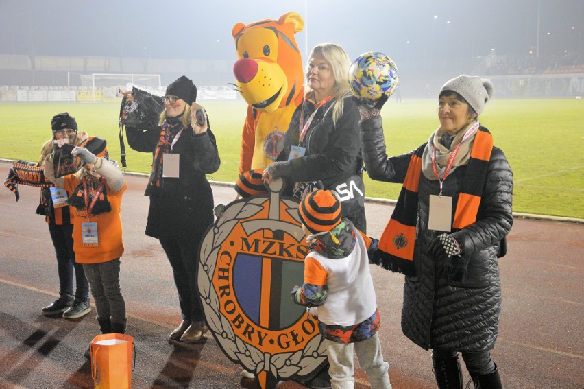 Chrobry Głogów - Miedź Legnica 0:2 (WYNIK, 1.12.2019,...