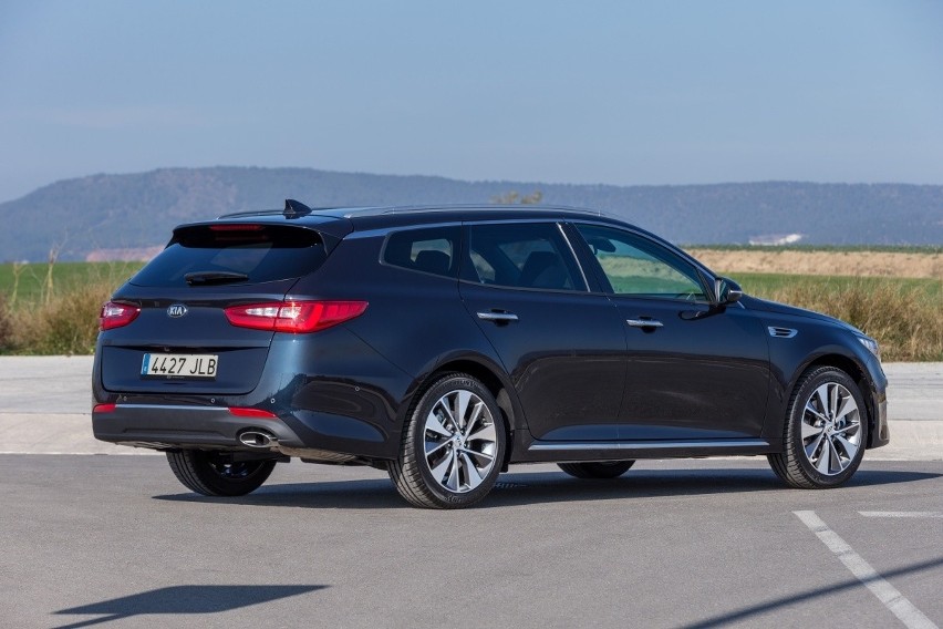 Kia Optima Sportswagon...