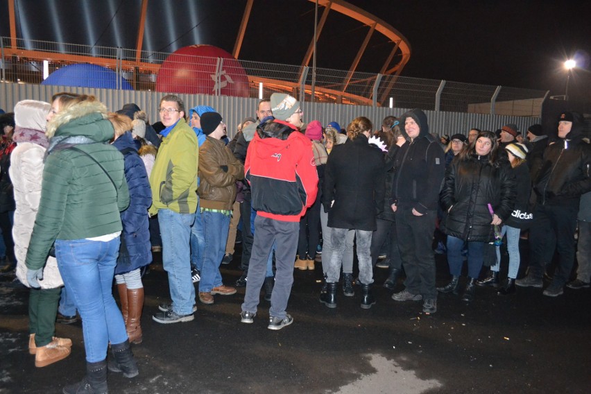 Sylwestrowa Moc Przebojów. Na Stadion Śląski przybyły się bawić tłumy mieszkańców regionu